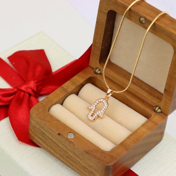 "Rose Gold Hamsa Pendant with Crystals – Symbol of Protection & Luck, XPPT1220 - Picture 11 of 13